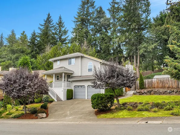 6922 119th Place SE, Newcastle, WA 98056