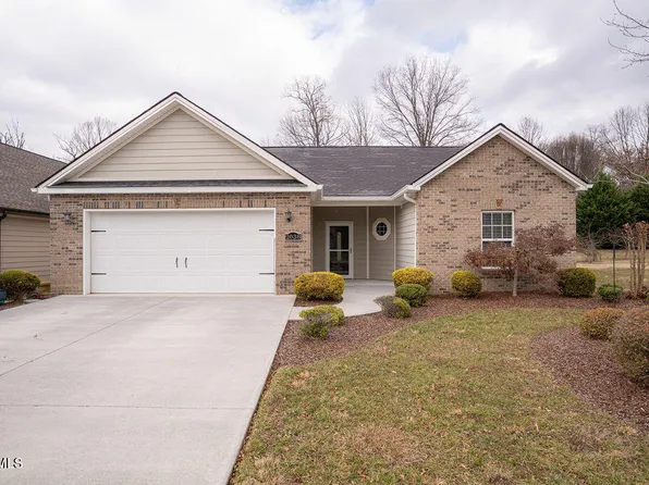 2038 Hamshire St, Johnson City, TN 37601