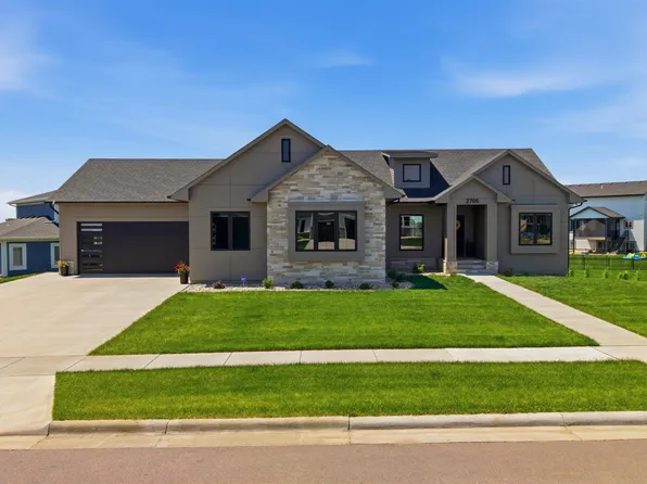 2705 Pickerel Cir N, Tea, SD 57064