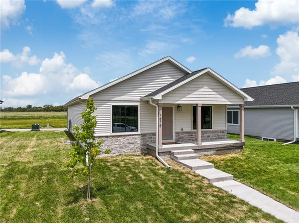 1616 Justice Way, Knoxville, IA 50138
