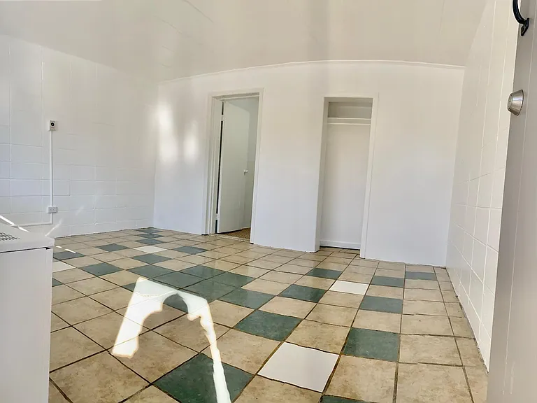 25 Woodlawn Ave #1-40 — Photo 17