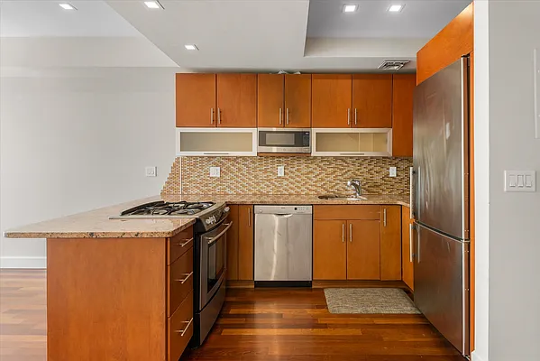 Sold by High Class Realty SB LLC | media 4