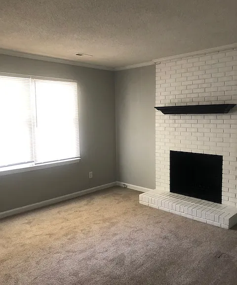 4400 Graceland Ct #4400 — Photo 23