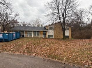 12302 Promenade Ln, Saint Louis, MO