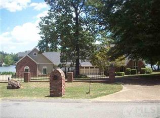 211 Scenic Dr, Hot Springs, AR 71913