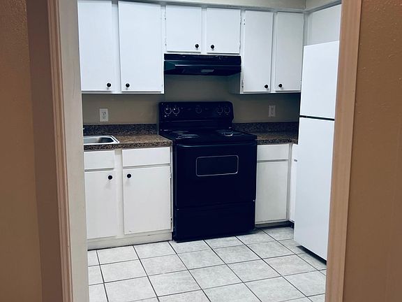 4th image of 10211 Sugar Branch Dr APT 447