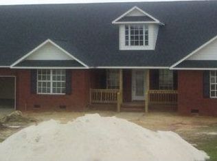 109 Willow Ridge Cir, Thomasville, GA 31757