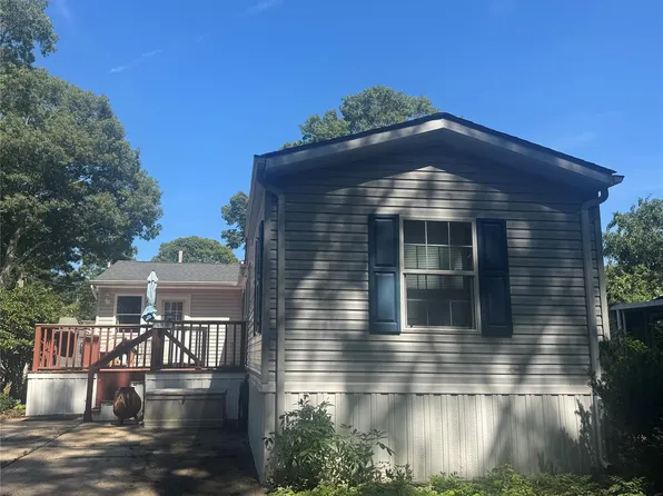 658-A11 Sound Avenue, Calverton, NY 11933