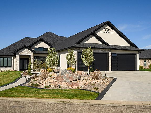 2nd image of 6416 Misty Waters Dr