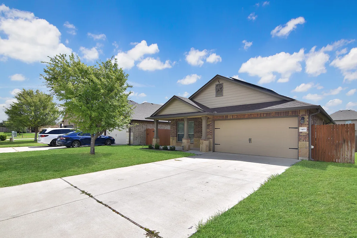 Building Photo - 1411 Amber Dawn Dr