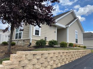 4724 Cobblestone Dr, Tipp City, OH