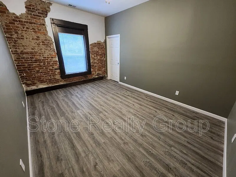 2 bed, 2.0 bath, $1,200 — Photo 4