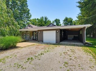 138 Ferguson Dr, Tallmadge, OH 44278
