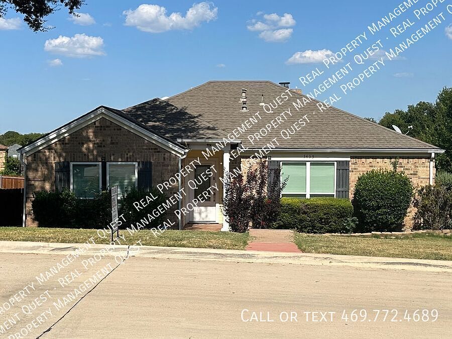 1st image of 3433 Country Club Dr