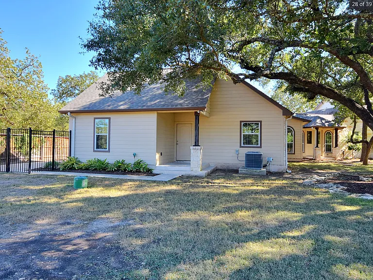 140 Oak Plaza Dr — Photo 31