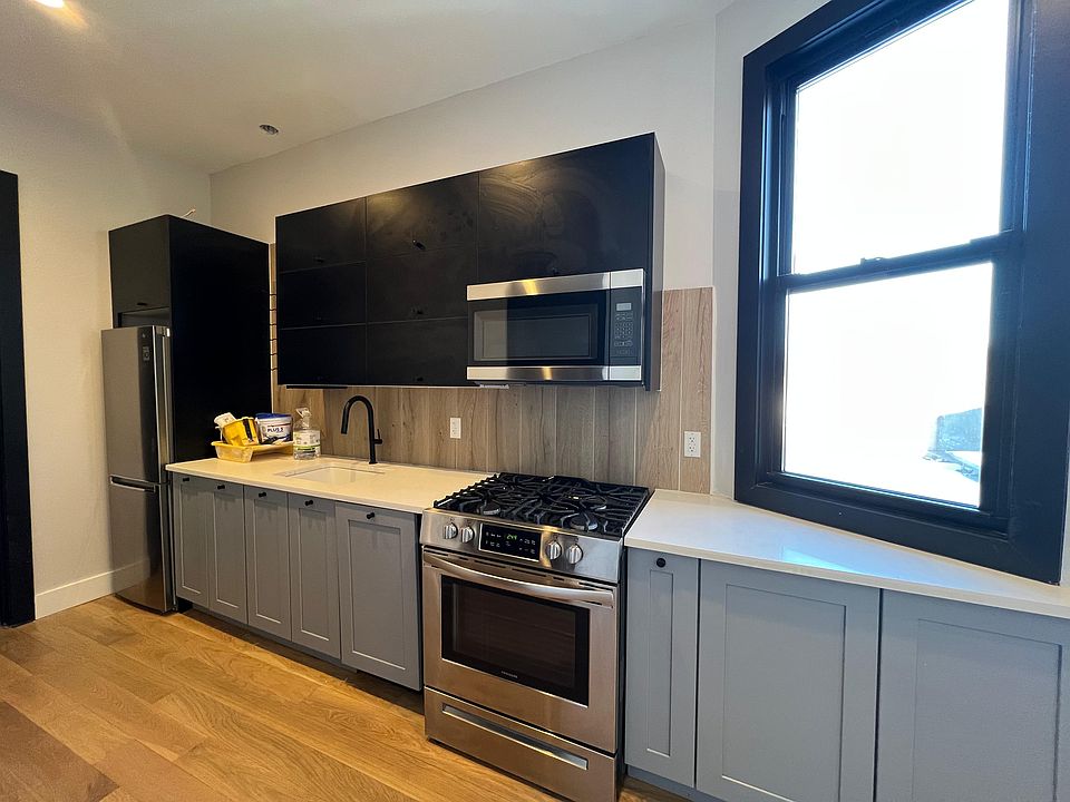 1st image of 172 New York Ave #L3