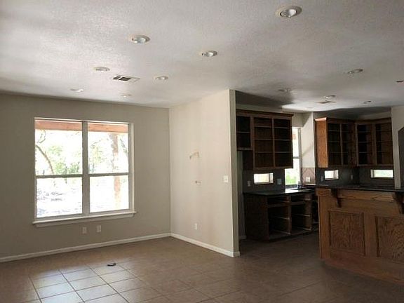 4th image of 1260 Private Road 4055