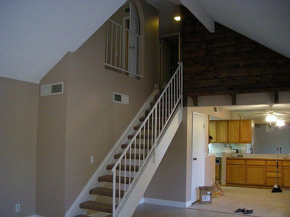 2nd image of 3139 Batavia Dr