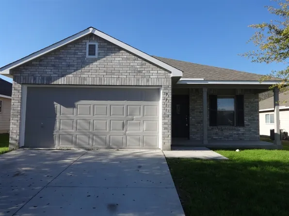 7711 Saddle Run, Selma, TX 78154