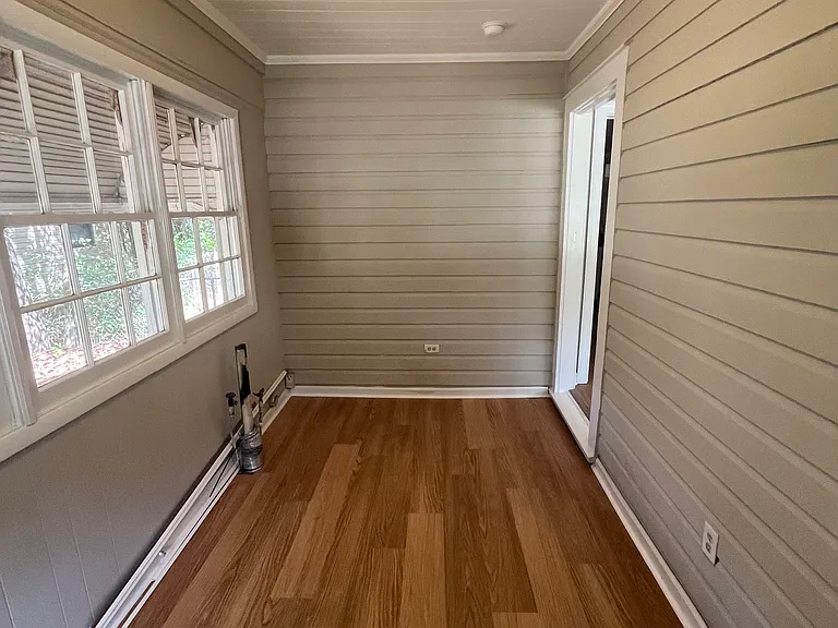 333 E Main St — Photo 17