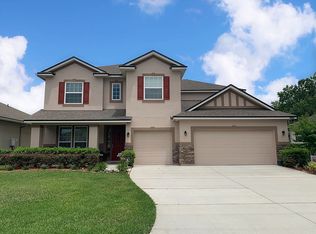 4564 Silverthorn Dr, Jacksonville, FL 32258