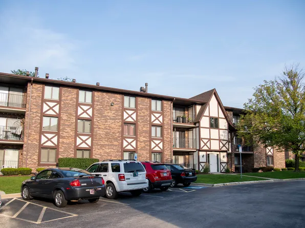 10504 Ridge Cove Dr APT 23D, Chicago Ridge, IL 60415