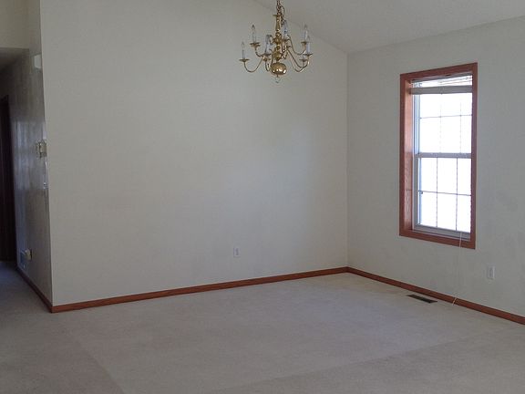 Formal dining room