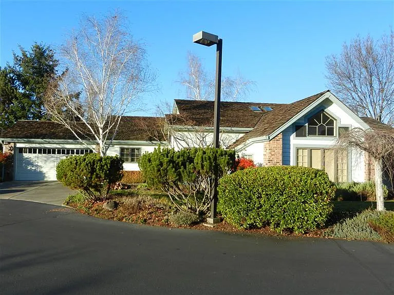 2409 Heritage Way photo 1