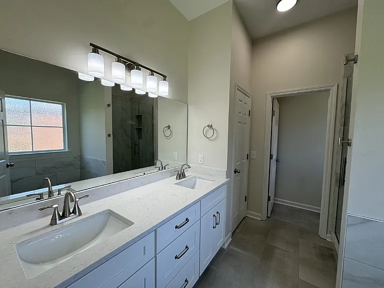 110 Koleberg Trl — Photo 17