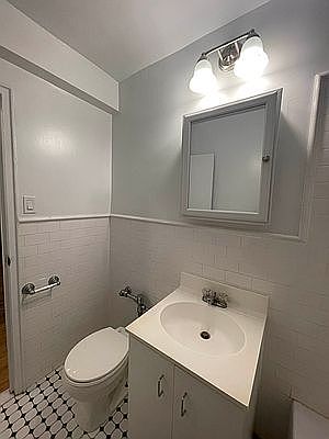 5th image of 41-12 Elbertson St #4C