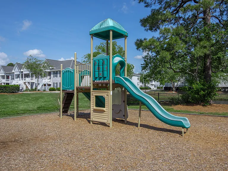 Meridian Village — Photo 5