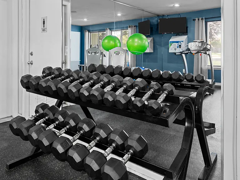 24 Hour Gym at Three Oaks Apartments in Troy, MI