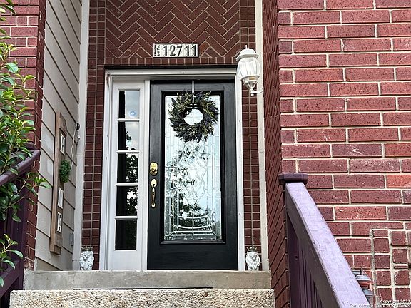 3rd image of 12711 Vidorra Vista Dr