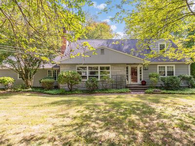 33 Eastland Road, Hamden, CT, 06517