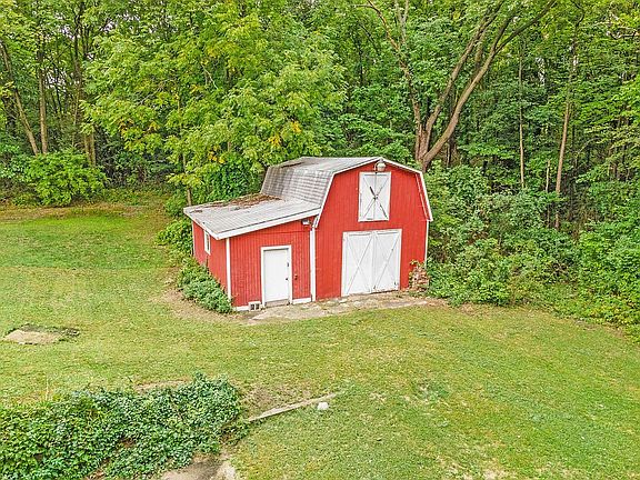 5th image of 1180 La Branch Dr