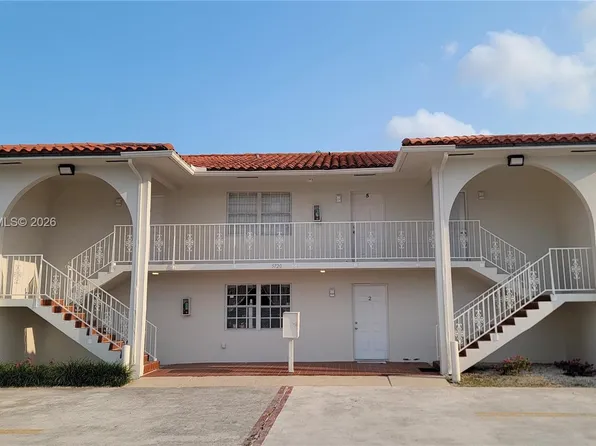5720 SW 5th St #3, Miami, FL 33144