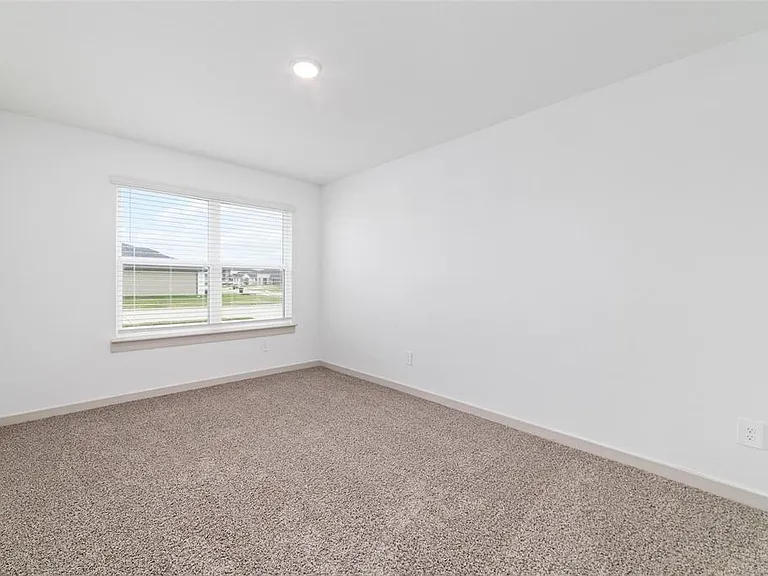 7207 Sunbreeze Ln — Photo 23
