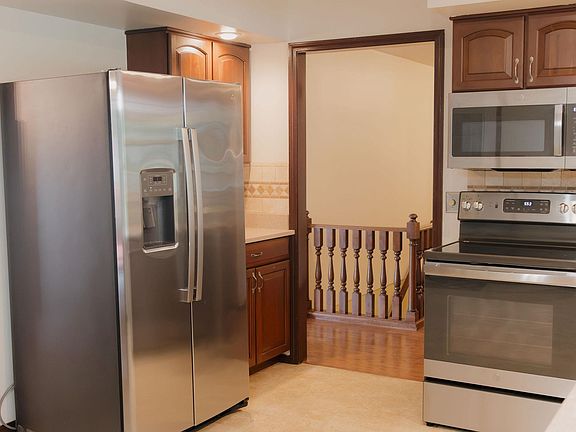 5th image of 3025 Lantern Ln