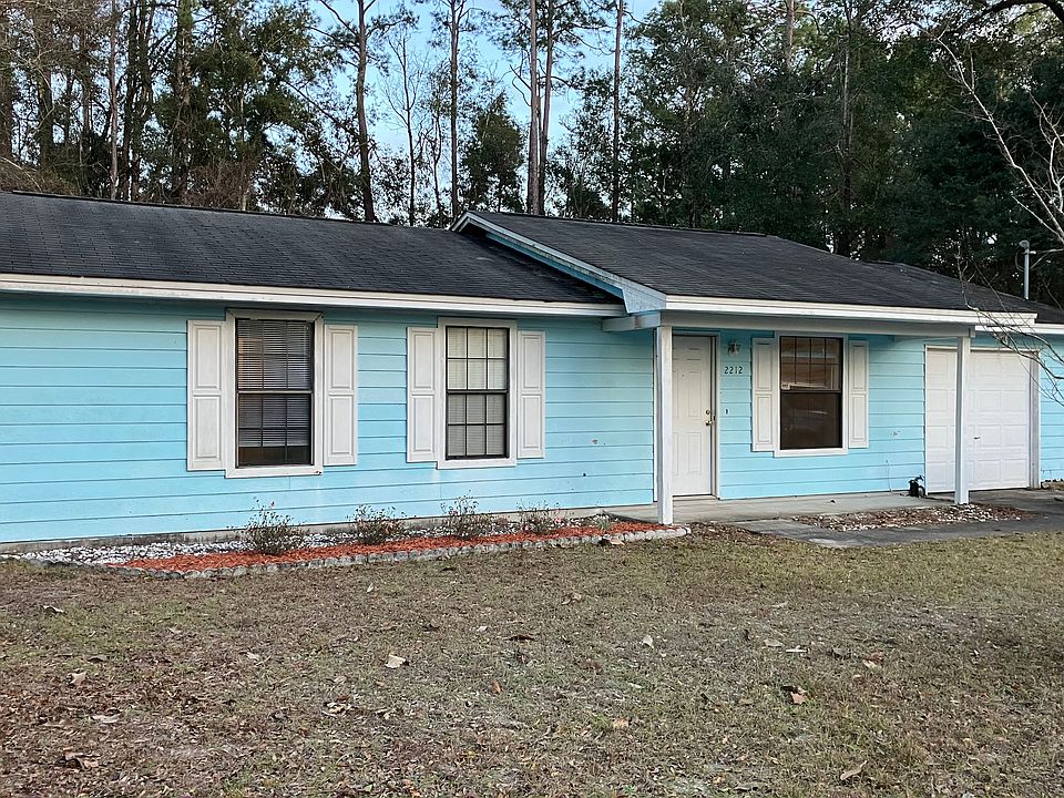 1st image of 2212 Hickory Ct