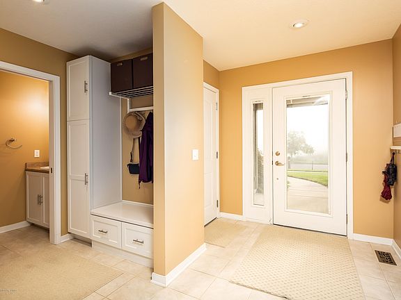 4th image of 16540 Sanctuary Cir