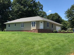 1627 W Zephyr Ln, Springfield, MO 65803