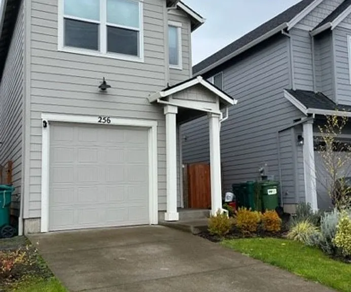 256 E Wayno Way — Photo 1