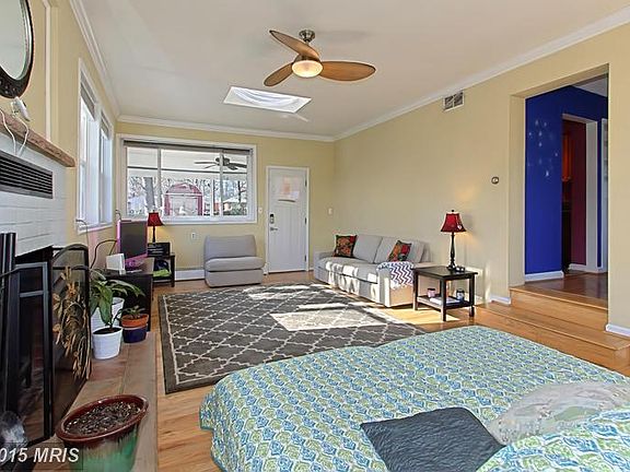 4th image of 6004 Bush Hill Dr