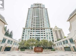 17 Barberry Pl #409, Toronto, ON M2K 3E2