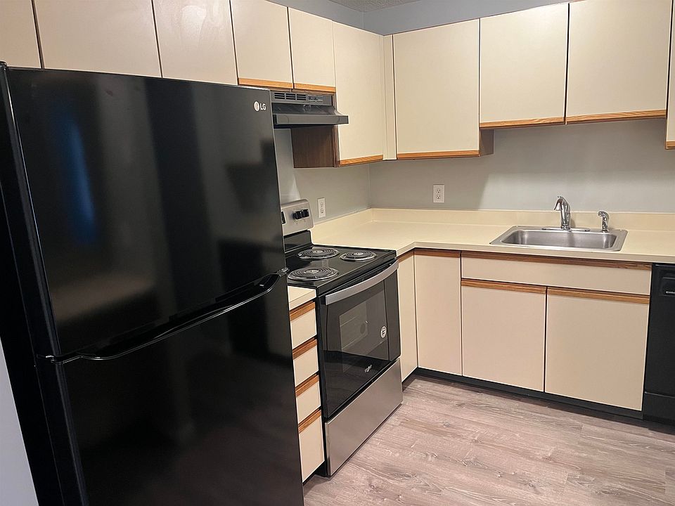 Timberwood Condominiums 3 Timberwood Dr Goffstown NH Zillow