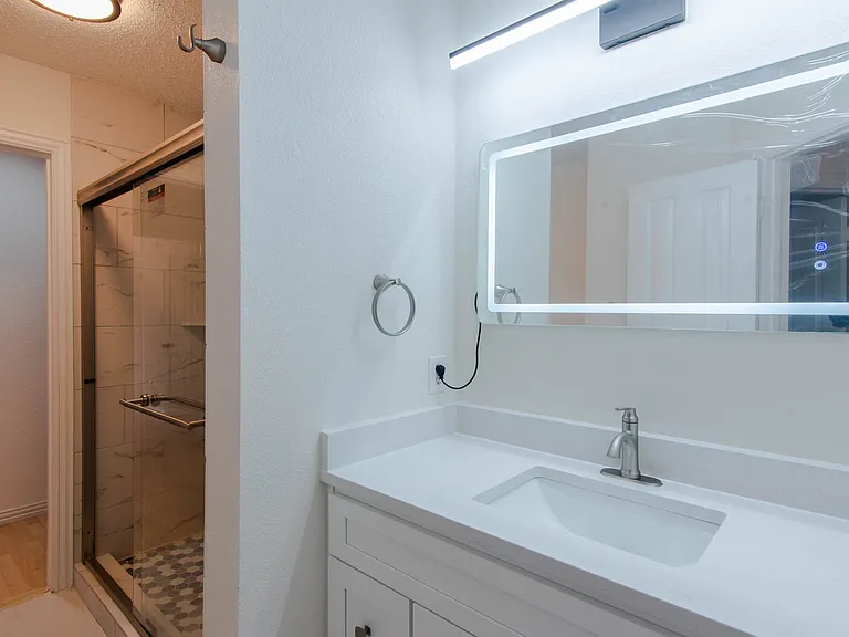 9321 Western Trl — Photo 11
