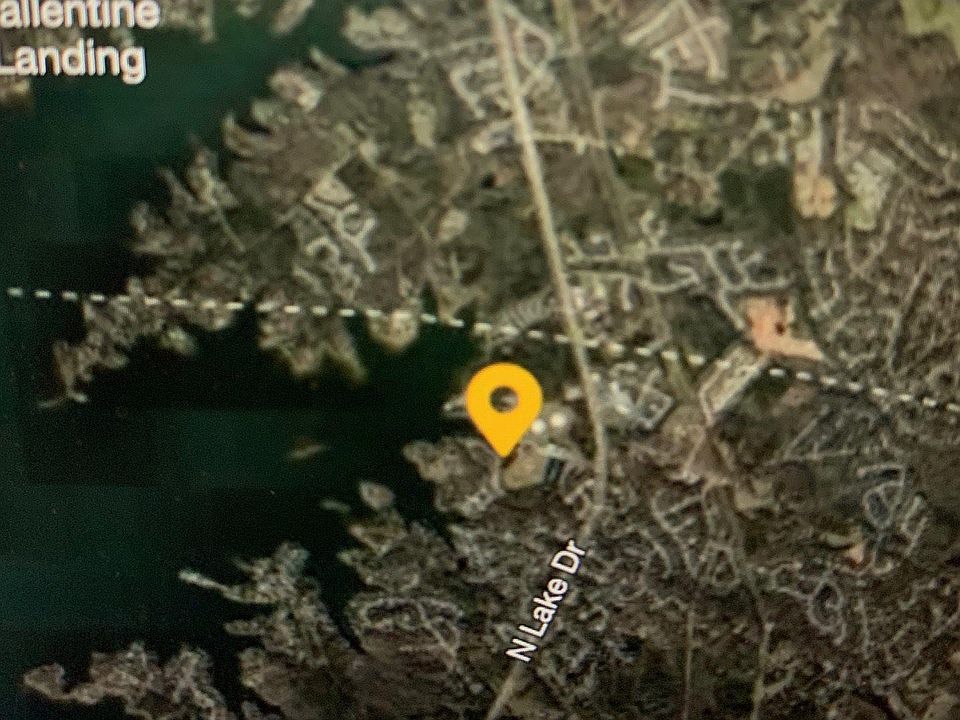 2nd image of 132 Palm Point Dr