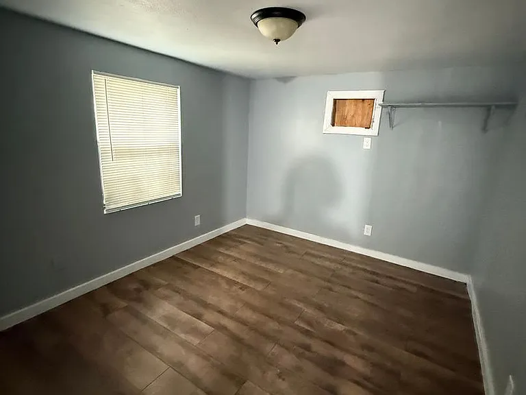 3933 Linder St — Photo 13