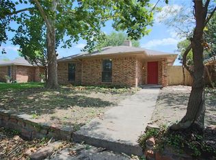 2118 Falcon Ridge Dr, Carrollton, TX 75010