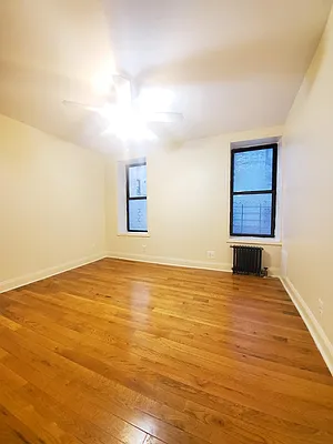 Rented by Esra Realty | media 16